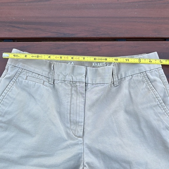 GAP roll up boyfriend shorts - Picture 5 of 8